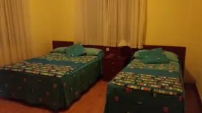 Hostal Residencia Delfin - Chambre