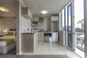 Quest On Ward Serviced Apartments - Room