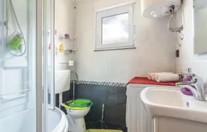Holiday House with Pool Marika - Bad