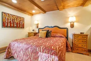 1 Bedroom In Lionshead Village - Antlers At Vail - Room