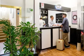 Radio Hotel - Reception
