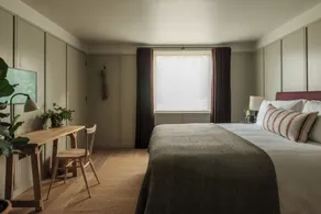 The Great Bustard - Habitación