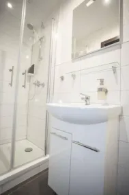 Waldheim - Bathroom