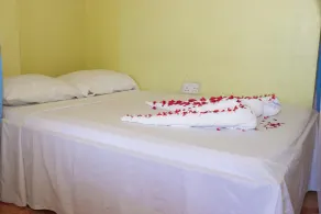 Haveton Hotel and Apartments - Room
