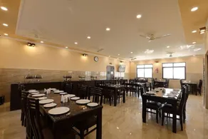 Charekh Food & Forest Resort - Restaurant