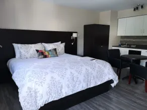 Europa Inn - Chambre