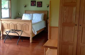 Garden Gate Get-A-Way Bed & Breakfast - Chambre