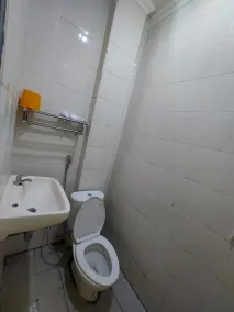 Hotel O Mahendra HomestayNearTaman Wisata Bukit Rurukan - Badeværelse