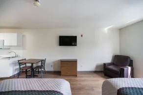 HomeTowne Studios by Red Roof St. Louis - Airport/N Lindbergh - Rum