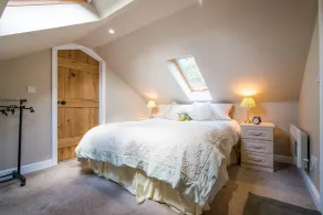 Super Spacious Barn Conversion With Free Wifi, Netflix Fireplace - Room