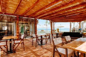 Anda Beach Bistro & Rooms - Restaurant