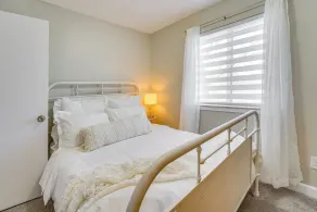 Spacious Lakefront Home in White Lake - Room