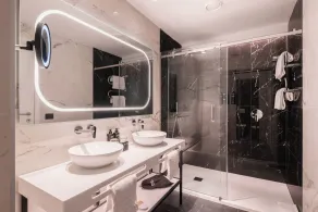 Savhotel Mantegna Padova - Bathroom