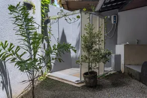 Surf and Zen - Coworking and Coliving Habaraduwa - Badezimmer