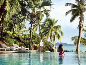 LUX* Grand Gaube Resort & Villas - Pool