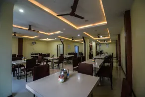 Hotel Shreeram - Restaurant