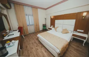 City Royal Hotel - Chambre