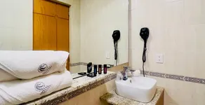 Hotel Consulado - Bathroom