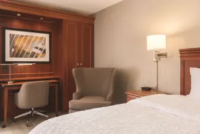 Hampton Inn Des Moines-Airport - Chambre