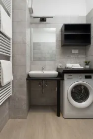 Parizs Garden Apartments - Bathroom