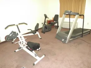 Super 8 by Wyndham Iola KS - Fitnessbereich