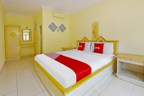 OYO 3722 Hotel Mutiara - Værelse