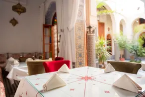 Riad Al Ansari - Restaurant