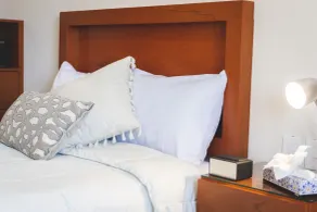 La Lola Hotel & Suites - Quarto