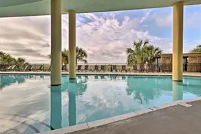 NY! Condo med havudsigt m / 2 puljer + feriestedets faciliteter - Pool