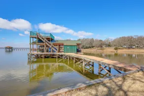 Hot Tub + Deck: Waterfront Lake Limestone Escape! - Interior