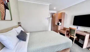 Colonial Terrace Motor Inn - Habitación