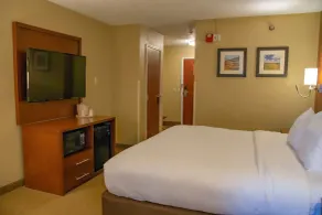 Comfort Inn Near Ouabache State Park - Værelse