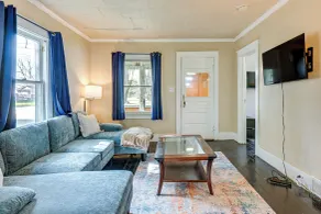 3 Mi to Dtwn Saginaw: Cozy Family Home w/ Yard! - Interiør
