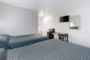 Rodeway Inn Winston Salem Route 52 - Room