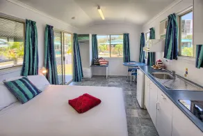 Glen Villa Resort - Room