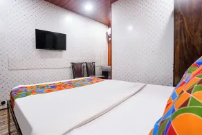 Via Garden Inn - Room