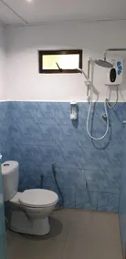 MRI Residence - Homestay in Sg Buloh with Swimming Pool - No Pork&Alcohol Allowed - Badezimmer