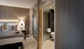 Golden Tulip Sophia Antipolis - Hotel & Spa - Room