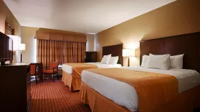 Quality Inn & Suites Carthage near Precious Moments Chapel - Chambre