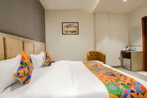 FabHotel Prime K9 Grand - Room