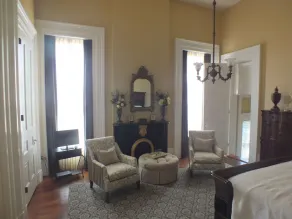 The Pepin Mansion B&B on Mansion Row - 10 min to start of the Bourbon Trail - Room