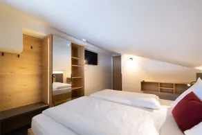 Harmls Aparthotel - Room