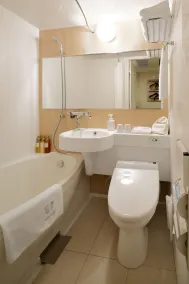 Via Inn Nagoya Shinkansenguchi - Bathroom