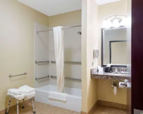 Comfort Suites Topeka Northwest - Værelse