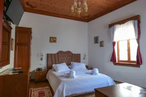 Hotel Bineri - Room