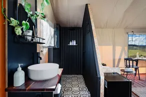 Cicada Luxury Camping - Baño