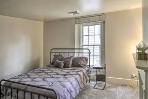 Historic Troy Home Enjoyable Dining Steps Away - Interior