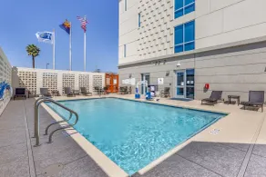 Holiday Inn Express & Suites - Phoenix Dwtn - State Capitol by IHG - Piscine