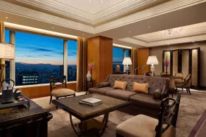 Shangri-La Tokyo - View from room