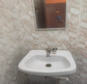 Hotel St Thomas International Centre - Bathroom